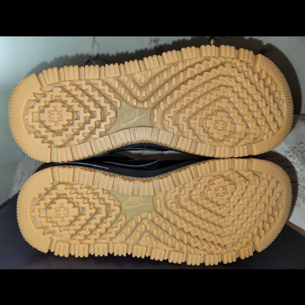Nike Air Force 1 High Utility 2.0  Women's Boot. Black, Size 8.5W. *NEW IN BOX* - Picture 5 of 16